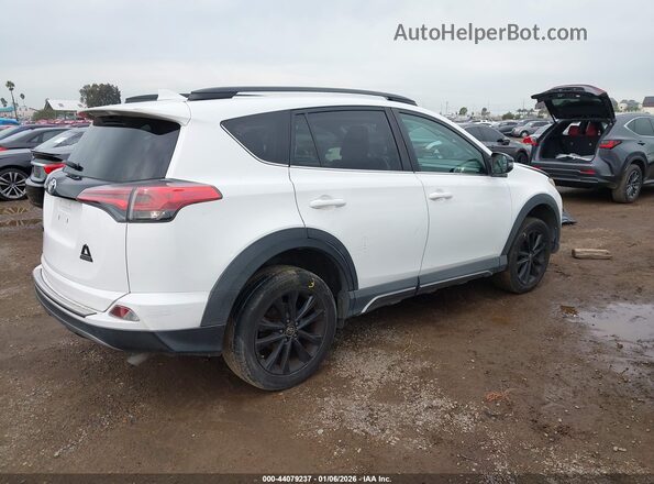 2T3WFREV1JW444020 2018 TOYOTA RAV4 White Հետևի աջ