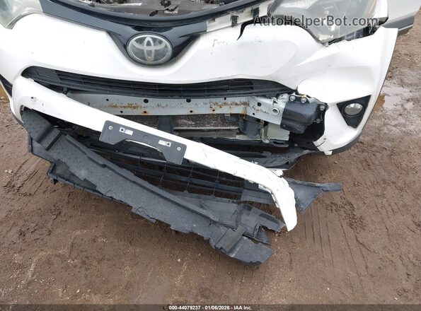 2T3WFREV1JW444020 2018 TOYOTA RAV4 White Դիմացի տեսք