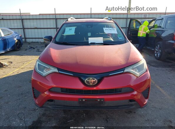 2T3ZFREV7HW313794 2017 TOYOTA LE Red Widok wnętrza z tyłu