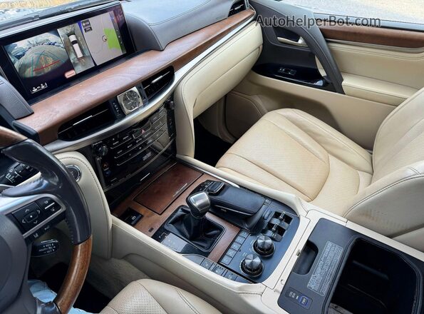 JTJHY7AX2H4242774 2017 LEXUS LX Blue Вид наклейки з VIN-кодом