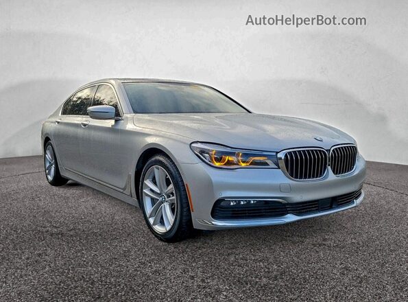 WBA7F0C56JGM23966 2018 BMW 7 SERIES Silver Rear left