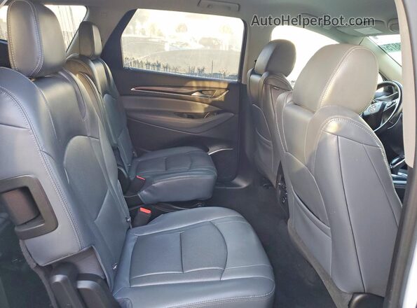 5GAERBKW5JJ122102 2018 BUICK ENCLAVE Белый 
