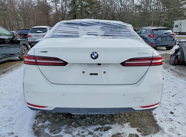 WBA53FJ03TCV98440 2026 BMW 5 SERIES White წინა სალონის ხედი