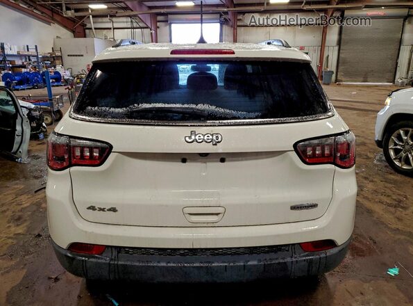 3C4NJDBB4KT690639 2019 JEEP COMPASS White Vista interior delantera