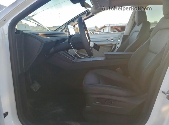 7SAYGDEEXTF377485 2026 TESLA MODEL White Widok deski rozdzielczej