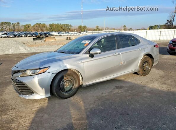4T1B31HK0KU511467 2019 TOYOTA LE Silver 