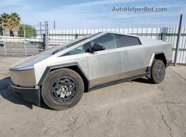 7G2CEHED5RA012985 2024 TESLA CYBERTRUCK Silver უკანა მარცხენა