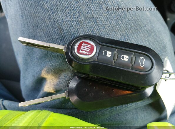 3C3CFFAR1GT143164 2016 FIAT 500 Green Առջևի վահանակի տեսք