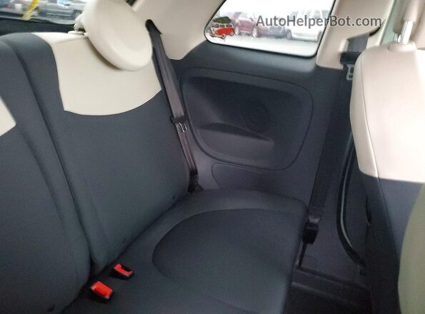 3C3CFFAR5GT184476 2016 FIAT 500 Green Հետևի նստատեղերի տեսք