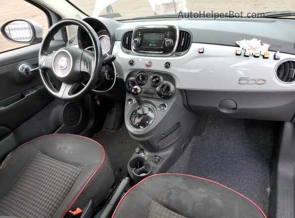 3C3CFFKRXHT671477 2017 FIAT 500 Синий Вид панели приборов