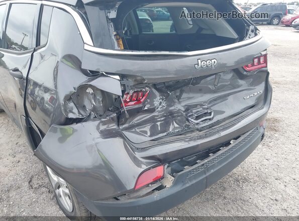 3C4NJCAB9MT531226 2021 JEEP COMPASS Gray Widok z przodu