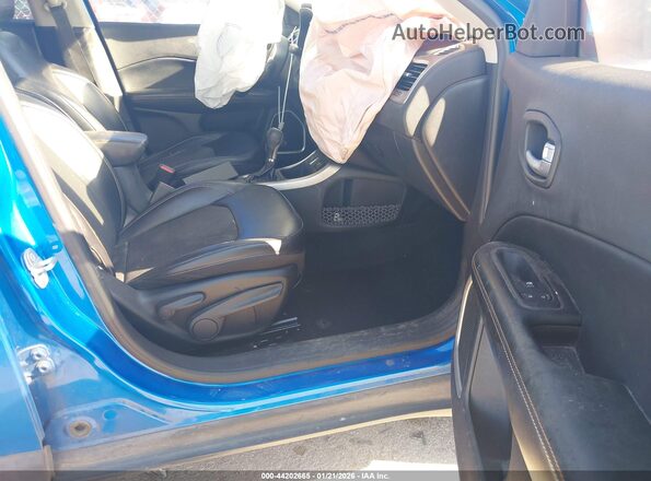 3C4NJCBB1HT669136 2017 JEEP NEW COMPASS Blue Front interior view