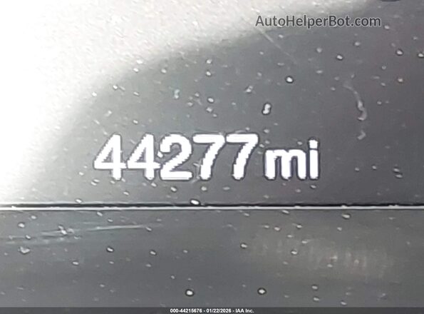 3C4NJCBB6JT286203 2018 JEEP COMPASS White 