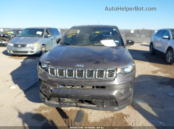 3C4NJDAN2RT161292 2024 JEEP COMPASS Gray Rear interior view