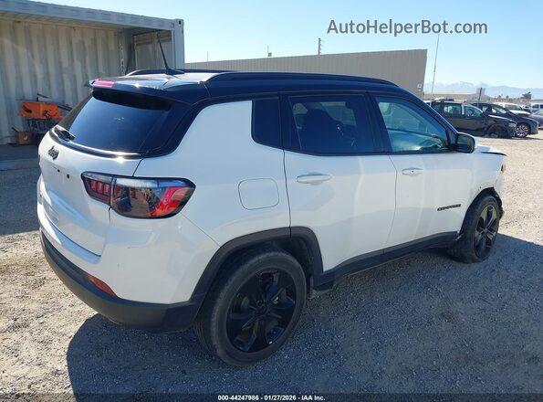 3C4NJDBB0MT594798 2021 JEEP COMPASS White Trasero derecho