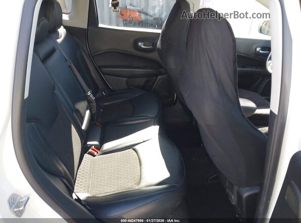 3C4NJDBB0MT594798 2021 JEEP COMPASS White Vista de la etiqueta del VIN