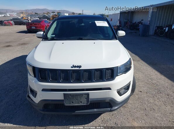 3C4NJDBB0MT594798 2021 JEEP COMPASS White Vista del cuadro de instrumentos