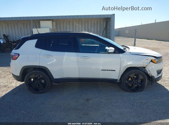 3C4NJDBB0MT594798 2021 JEEP COMPASS White Vista interior trasera