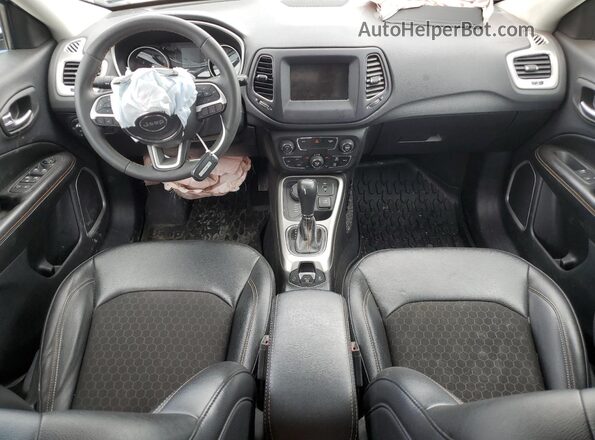 3C4NJDBB4MT593069 2021 JEEP COMPASS Silver Вид панелі приладів