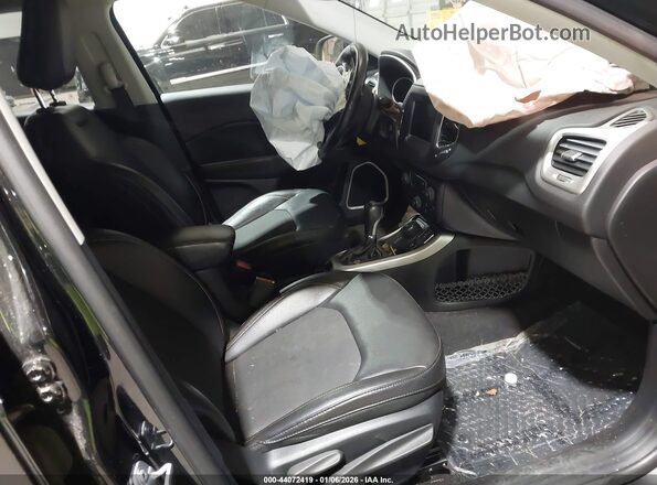 3C4NJDBBXKT683713 2019 JEEP COMPASS Black Front interior view