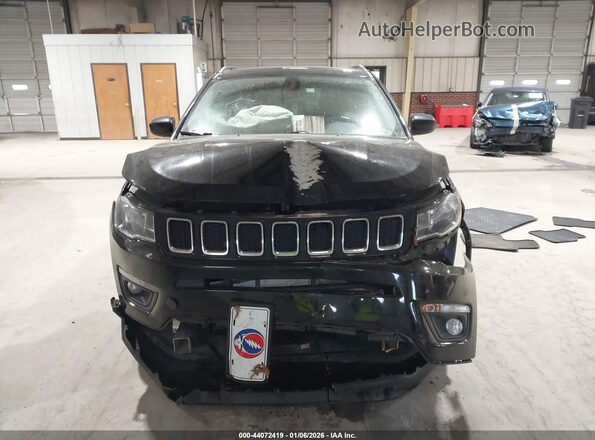 3C4NJDBBXKT683713 2019 JEEP COMPASS Black Instrument cluster view
