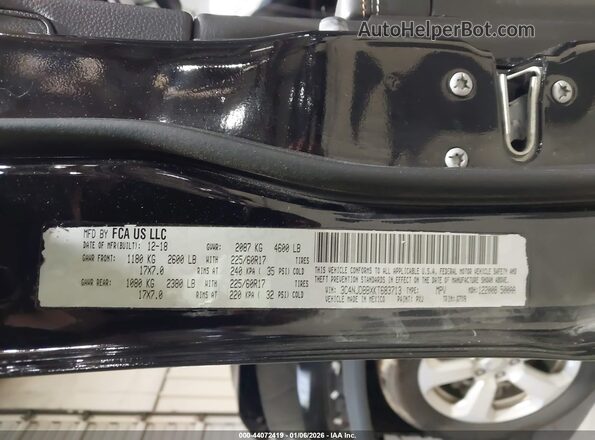 3C4NJDBBXKT683713 2019 JEEP COMPASS Black Engine compartment view