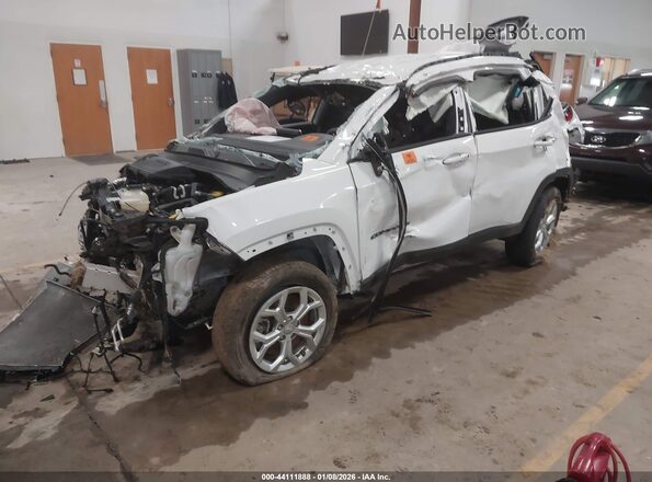 3C4NJDBN2RT109661 2024 JEEP COMPASS White Przód lewy