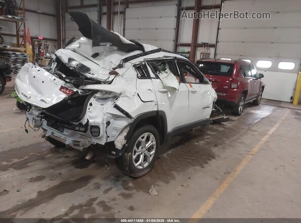 3C4NJDBN2RT109661 2024 JEEP COMPASS White Tył prawy