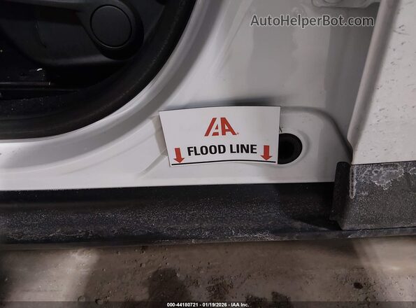 3C4NJDBN3ST599128 2025 JEEP COMPASS White Vista frontal