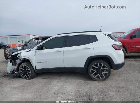 3C4NJDBN5PT514975 2023 JEEP COMPASS White Панорамний вид салону 360°