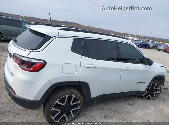3C4NJDBN5PT514975 2023 JEEP COMPASS White Вид задньої частини салону