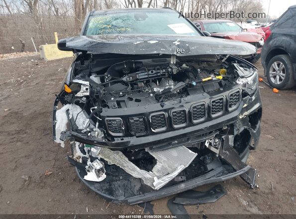 3C4NJDBN5TT167769 2026 JEEP COMPASS Black Դիմացի տեսք