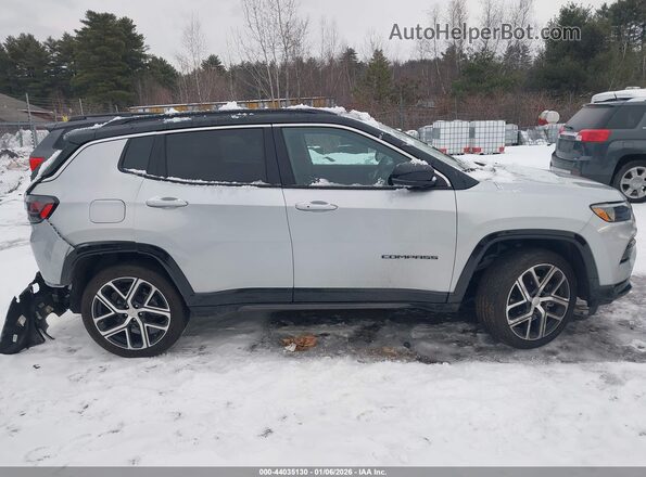 3C4NJDCN1RT122738 2024 JEEP COMPASS Silver 