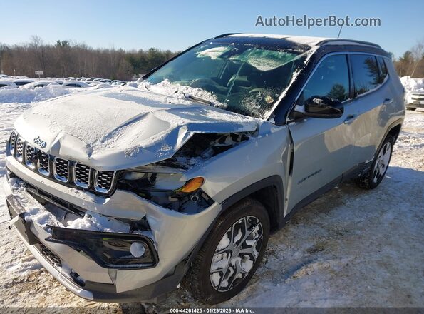 3C4NJDCN1RT132573 2024 JEEP COMPASS Silver წინა მარცხენა ხედი სამი მეოთხედიდან