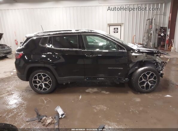 3C4NJDCN4ST504767 2025 JEEP COMPASS Black Rear interior view