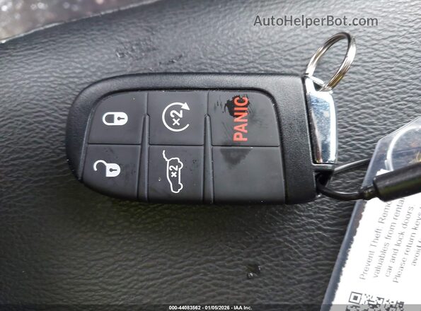 3C4NJDCN9TT196125 2026 JEEP COMPASS Red Dashboard view