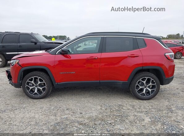 3C4NJDCN9TT196125 2026 JEEP COMPASS Red 360 interior view