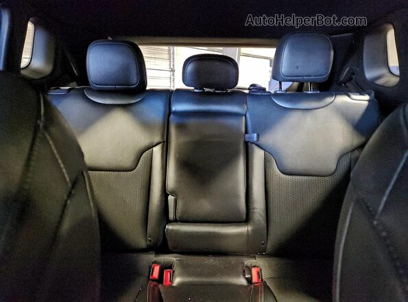 3C4NJDDN5PT523883 2023 JEEP COMPASS Gray Rear seats view