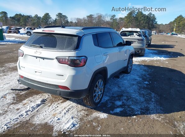 3C4NJDFNXRT135130 2024 JEEP COMPASS White Rear right