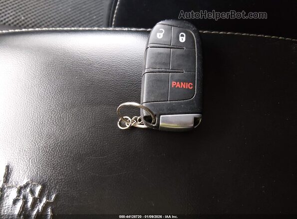 3C4PDCGB1LT268364 2020 DODGE JOURNEY Черный Вид панели приборов