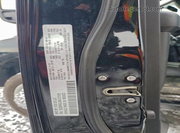 3C63RRGL4RG121315 2024 RAM 3500 Black Engine compartment view