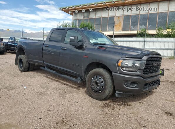 3C63RRHL1RG273602 2024 RAM 3500 Gray Front right