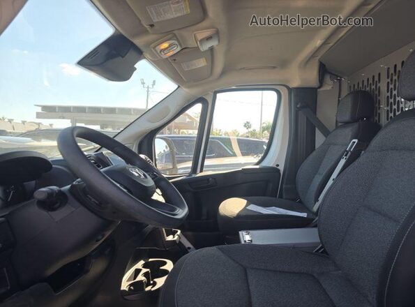 3C6LRVBG4RE147895 2024 RAM PROMASTER 1500  Widok wnętrza z tyłu