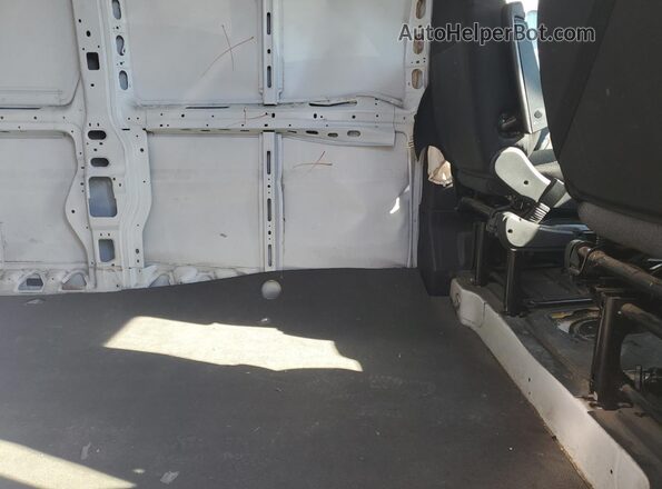 3C6LRVDG0RE125731 2024 RAM PROMASTER White უკანა სალონის ხედი