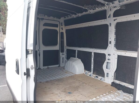 3C6LRVDG4RE114425 2024 RAM PROMASTER 2500 White Vista de la etiqueta del VIN