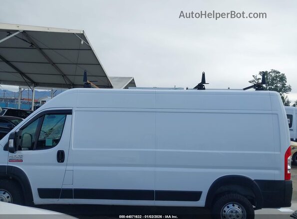 3C6LRVDGXME579235 2021 RAM PROMASTER 2500 White Սալոնի 360 աստիճան տեսք