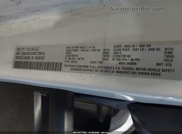 3C6LRVDGXNE123818 2022 RAM PROMASTER 2500 White Вид підкапотного простору
