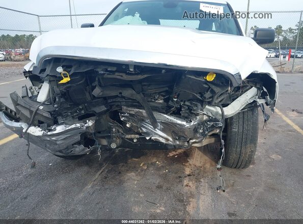 3C6RR6KTXPG550701 2023 RAM 1500 CLASSIC White Front view