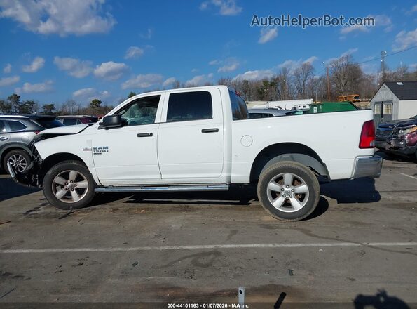3C6RR7KT2NG276039 2022 RAM 1500 CLASSIC White Вид задньої частини салону