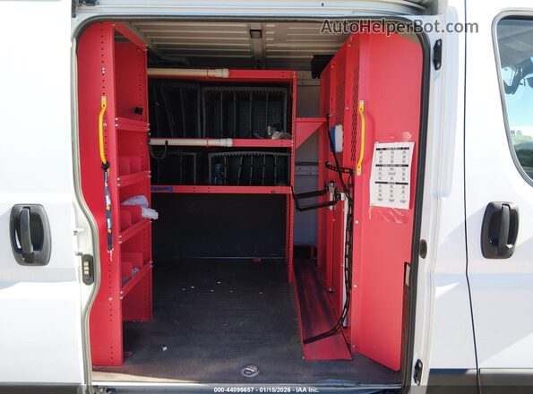 3C6TRVAG5LE130189 2020 RAM PROMASTER 1500 Белый Вид наклейки с VIN-кодом